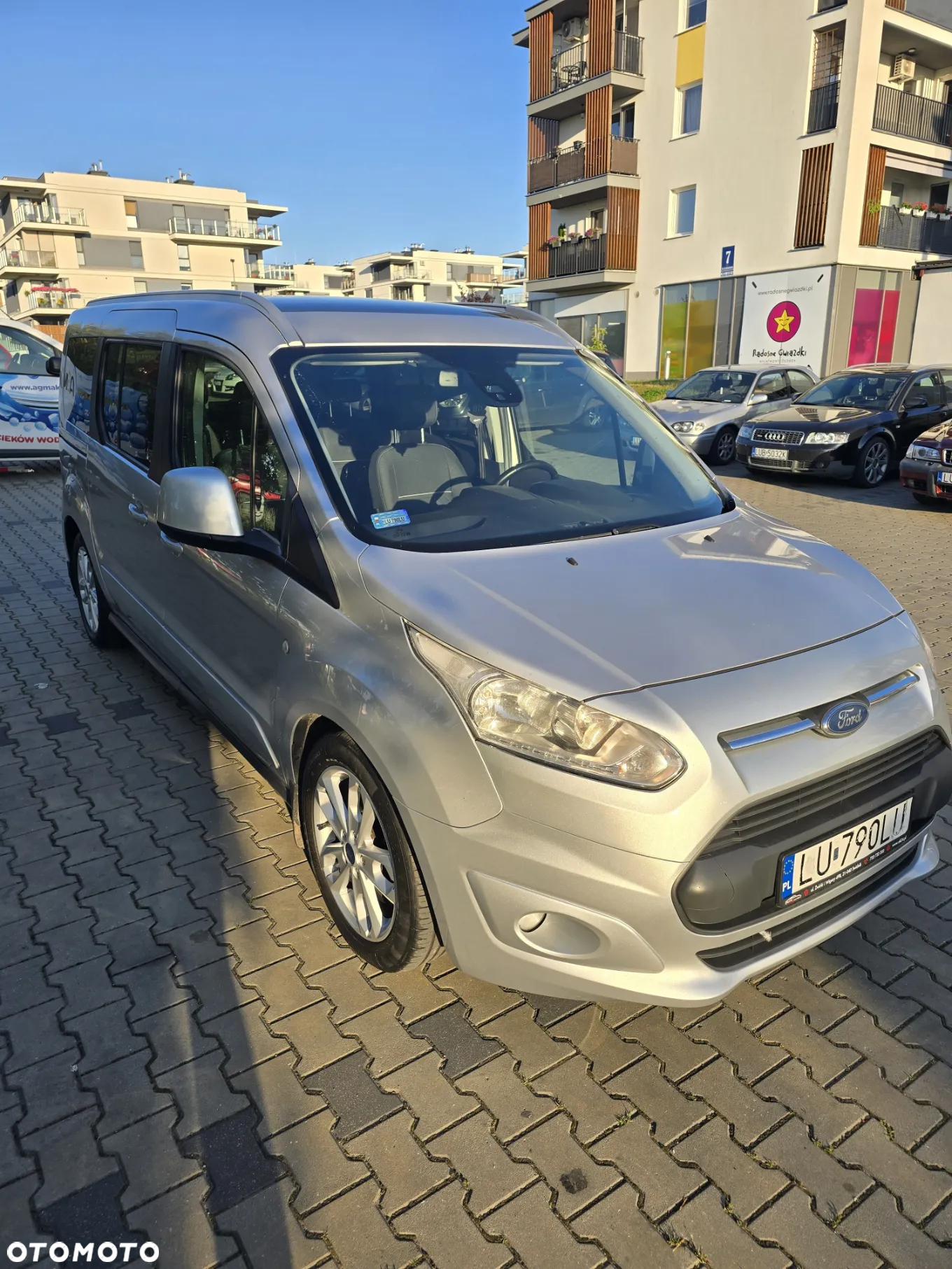 Ford Tourneo Connect Gr 1.5 TDCi Trend - 32