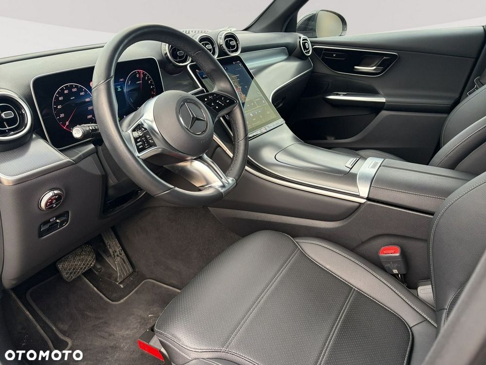 Mercedes-Benz GLC - 7