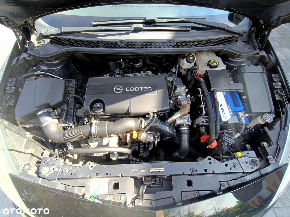 Opel Astra 1.7 CDTI Cosmo - 11