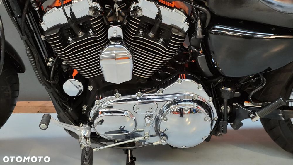 Harley-Davidson Sportster - 16