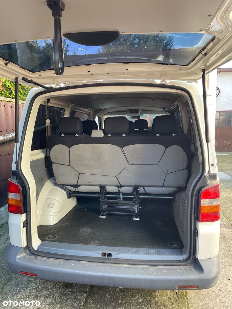 Volkswagen Transporter - 8