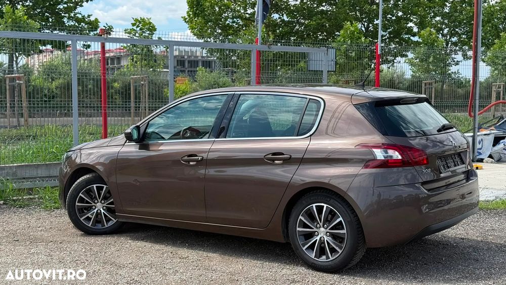 Peugeot 308 PureTech 130 GPF Stop & Start Allure Pack - 9