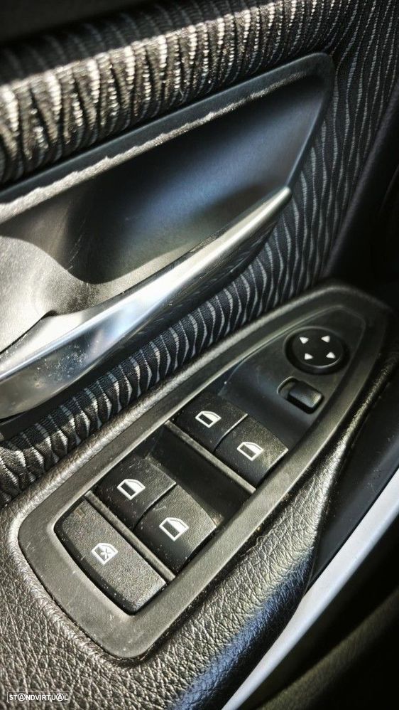 BMW 318 d Line Modern - 39