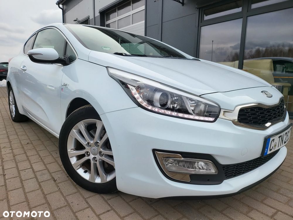 Kia ProCeed - 2
