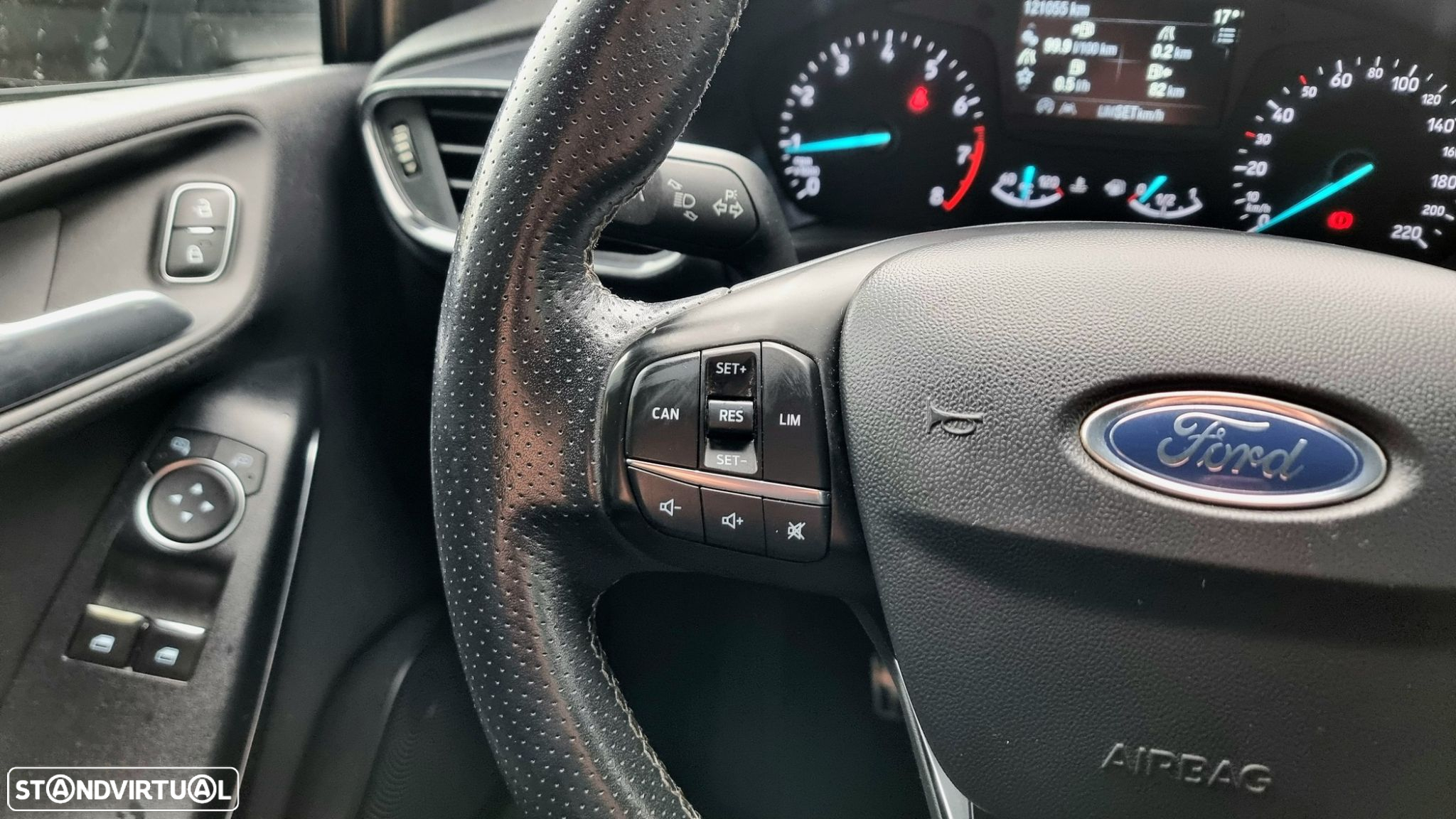 Ford Fiesta 1.0 EcoBoost ST-Line - 16