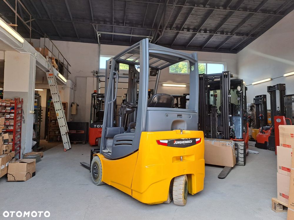 Jungheinrich EFG213 - 3