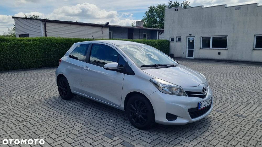 Toyota Yaris 1.0 VVT-i Style - 2