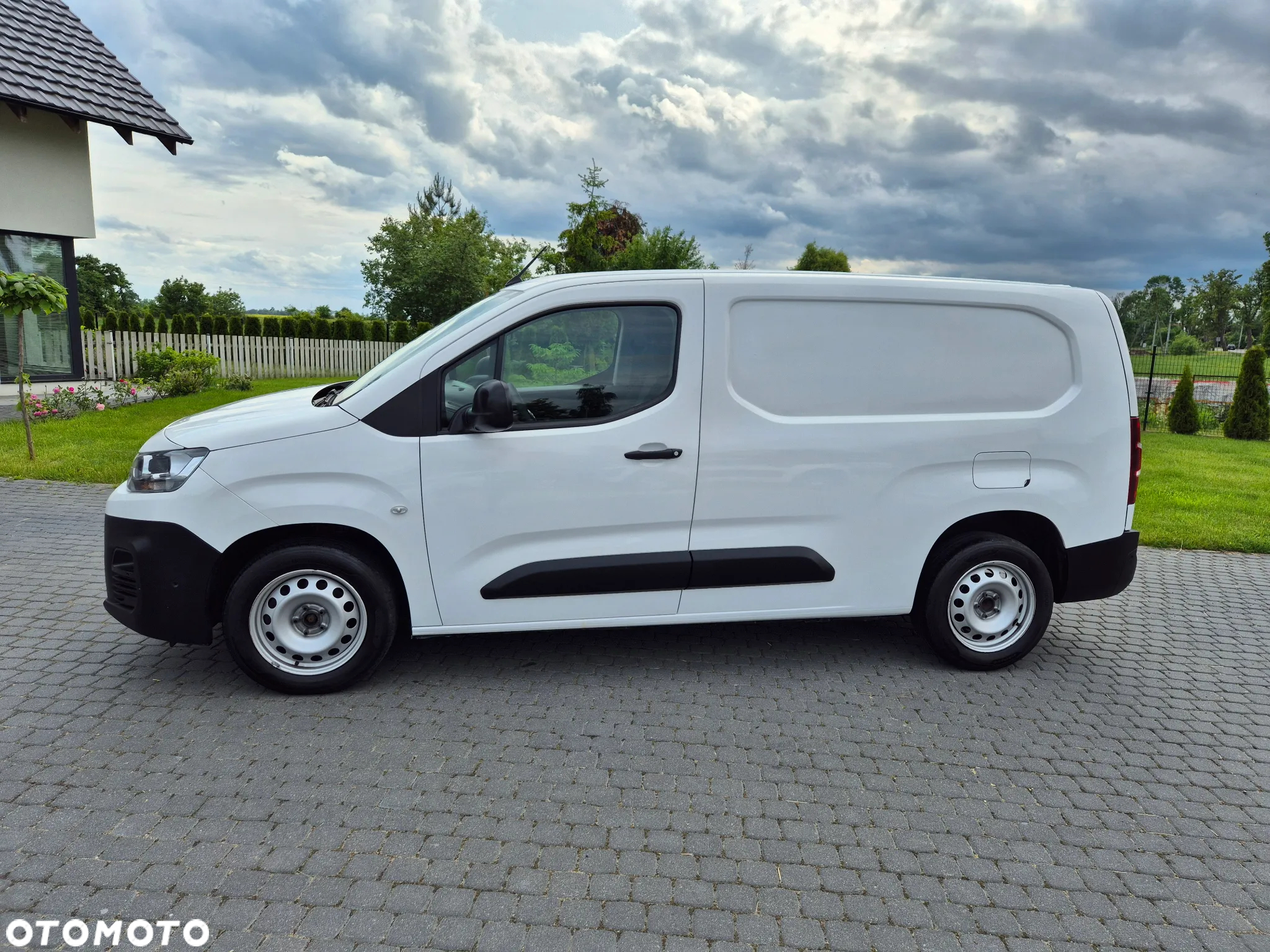 Citroën Berlingo XL BlueHDi 130 FEEL PACK - 13