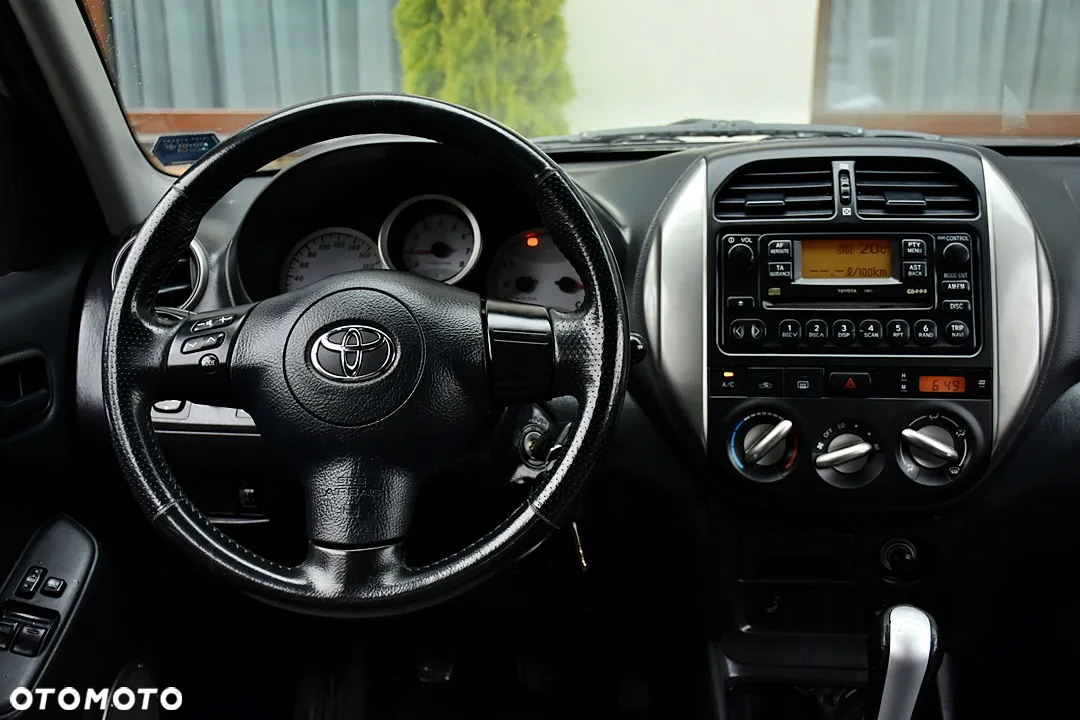 Toyota RAV4 4x4 Executive - 19