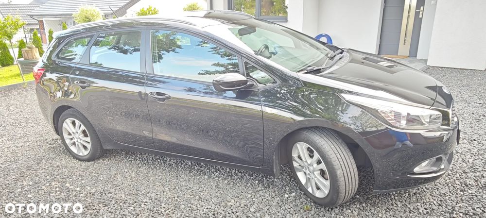 Kia Ceed 1.4 L - 3