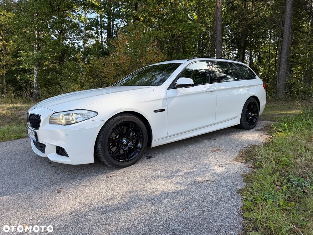 BMW Seria 5 2011 photo 2