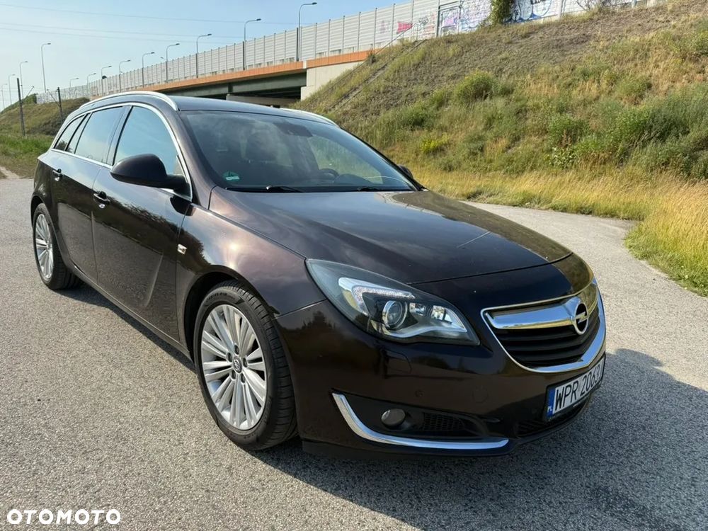 Opel Insignia 2.0 CDTI S&S - 12