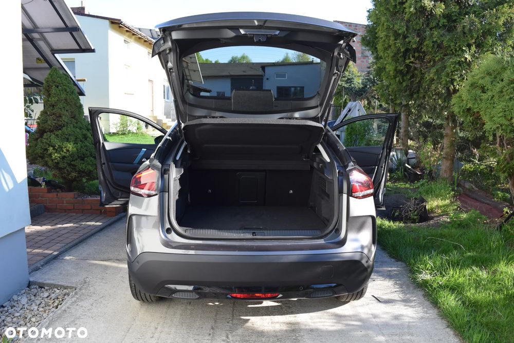 Citroën C4 e-C4 136 SHINE - 7
