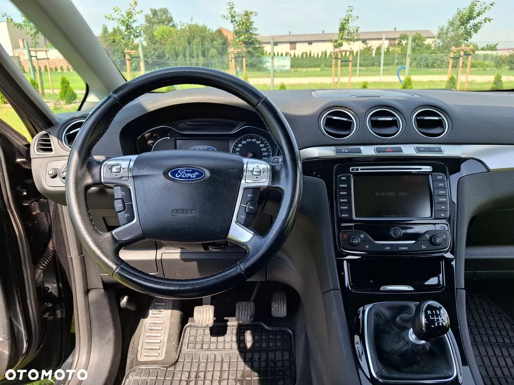 Ford S-Max - 9