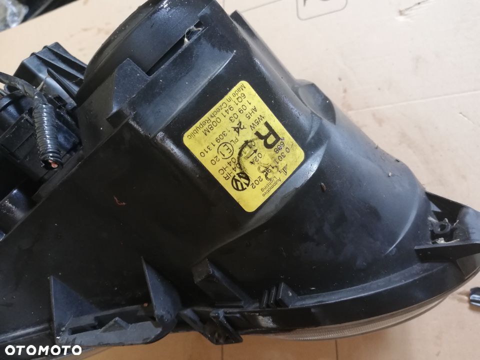 LAMPA POLO OKULAR  PRAWA PRZEDNA - 4