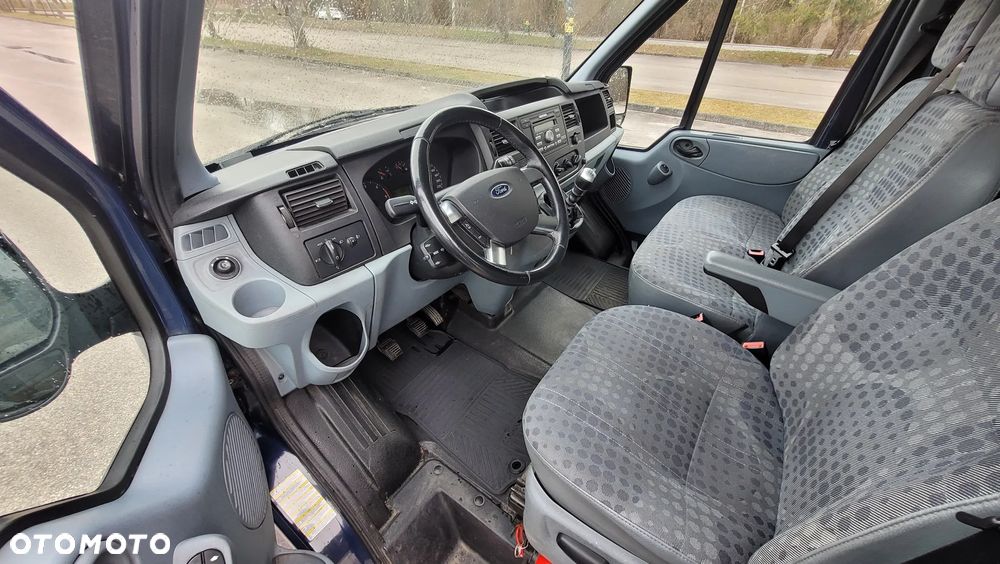 Ford Transit - 14