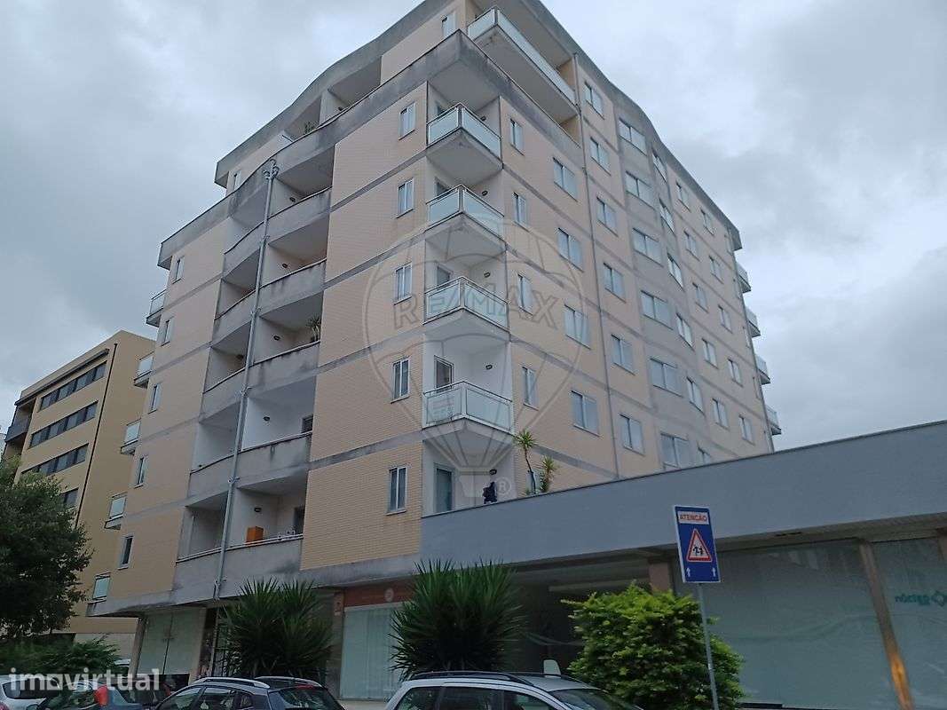 Apartamento T3 para arrendamento - Grande imagem: 2/40