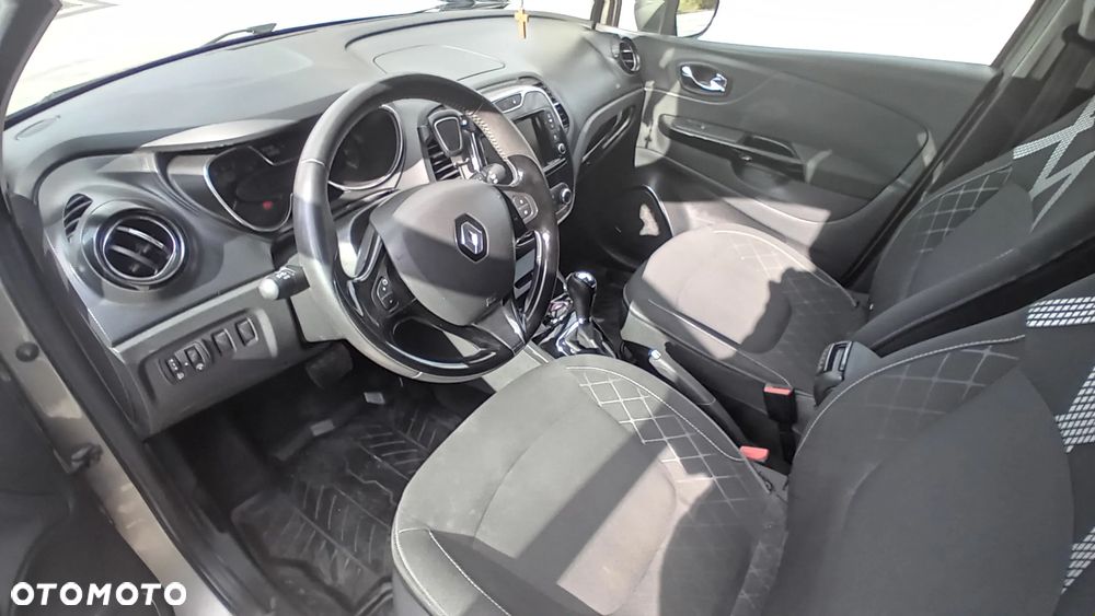 Renault Captur - 8