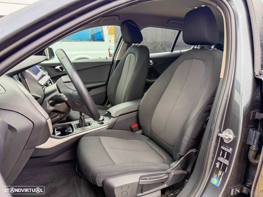 BMW 116 d Advantage - 32