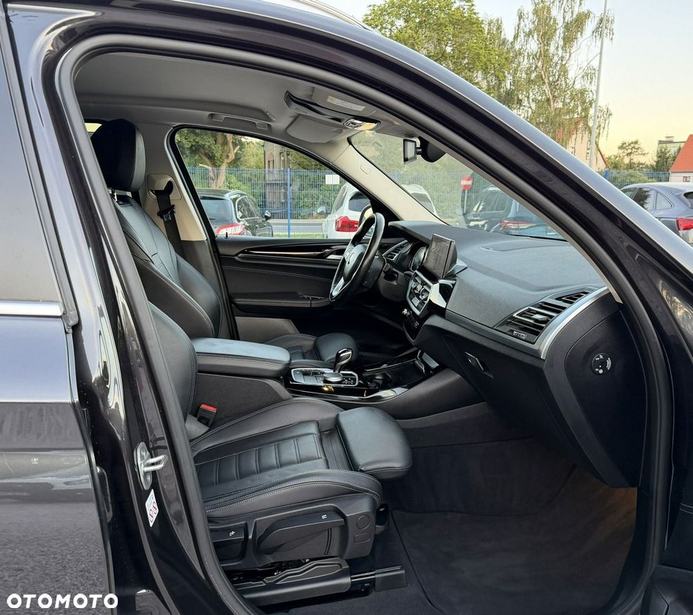 BMW X3 xDrive20d Advantage sport - 13