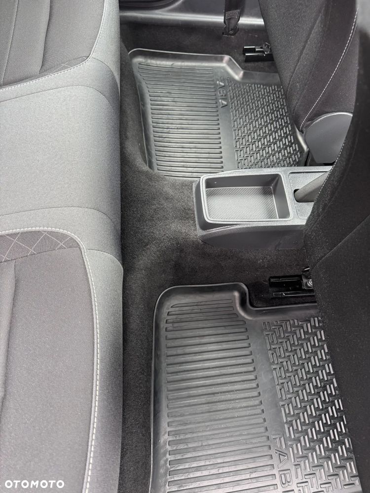 Skoda Fabia 1.0 Ambition - 24