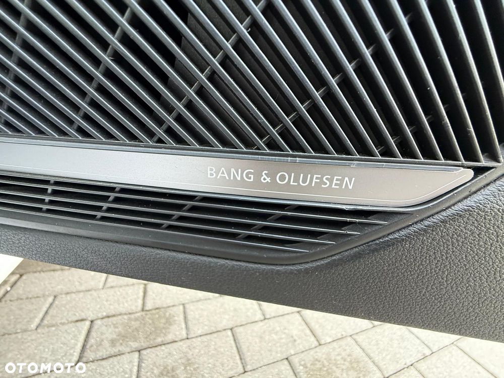 Audi A4 Avant 2.0 TDI S tronic sport - 19