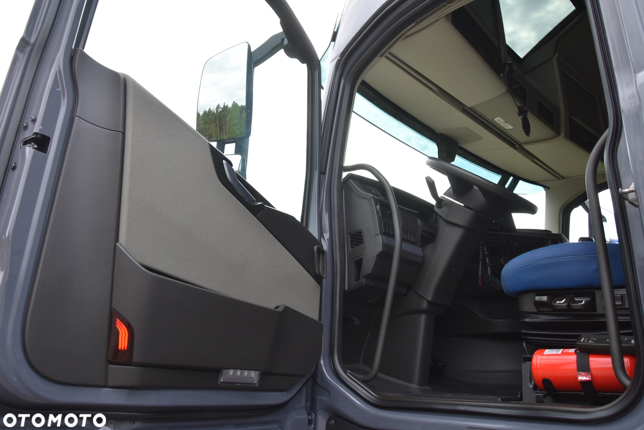 Volvo FH5 500 I-SAVE * XL * BOGATA OPCJA * FULL LED * NAVI  * SERWIS ASO VOLVO * STAN JAK FABRYCZNIE NOWE ! ! ! - 25