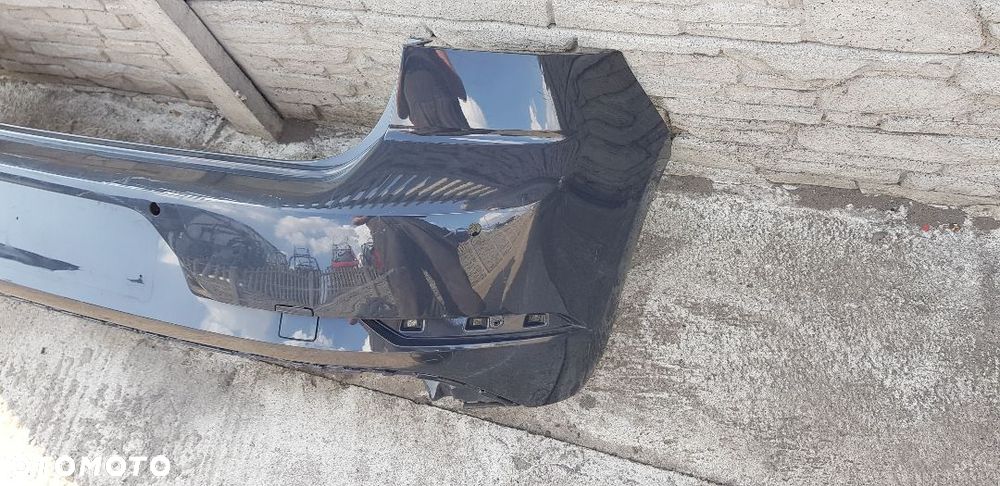 VW GOLF VII ZDERZAK TYŁ 5G6807421BK - 3