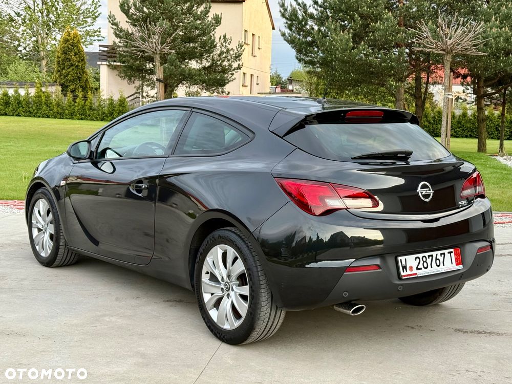 Opel Astra 1.4 Turbo - 10