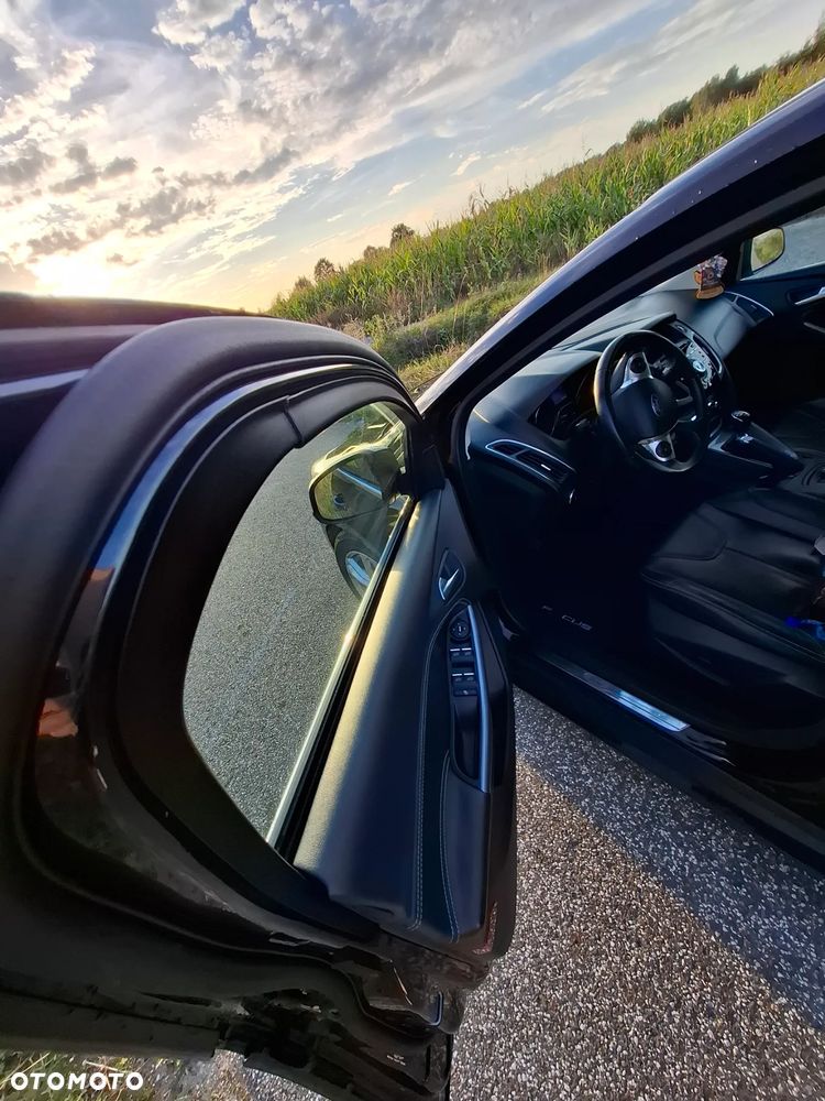 Ford Focus - 4