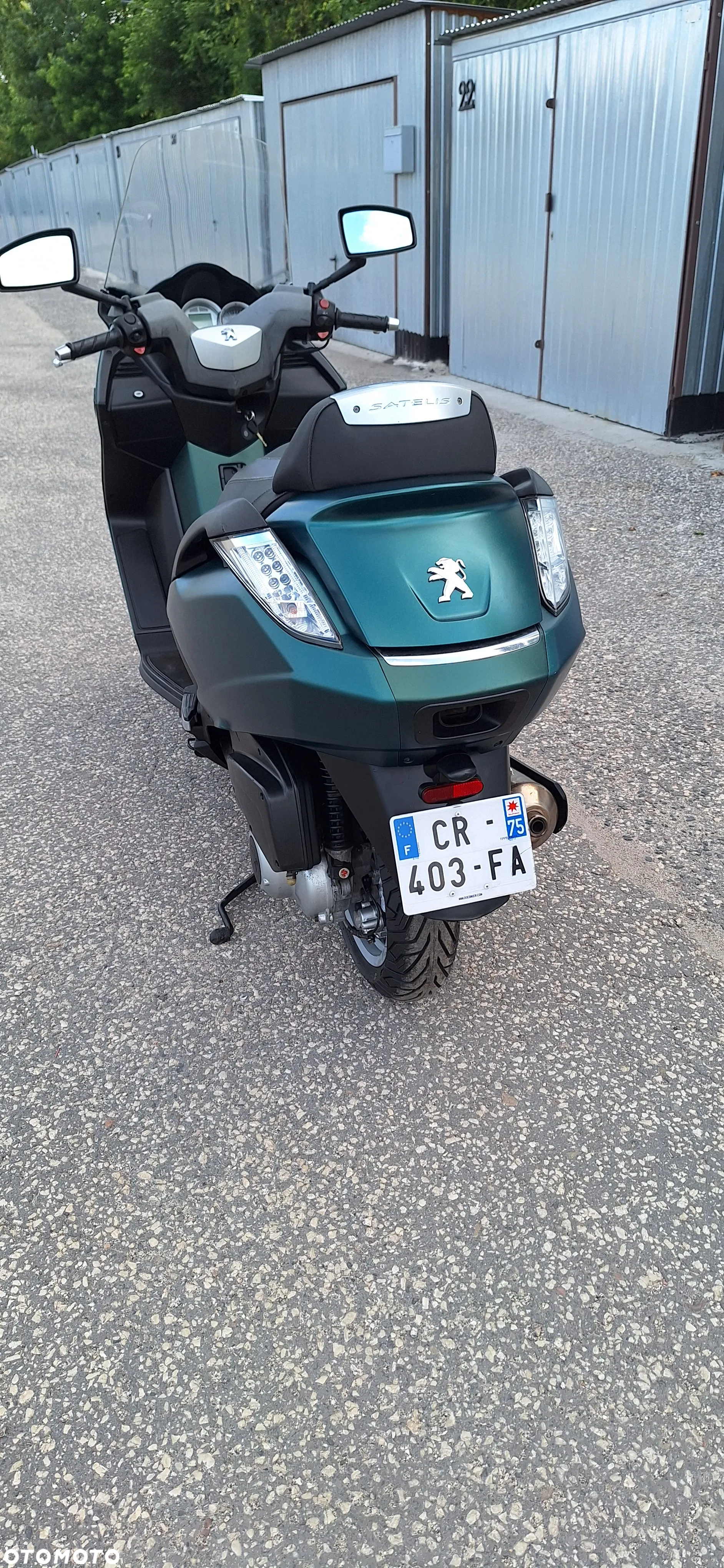 Peugeot Satelis - 8