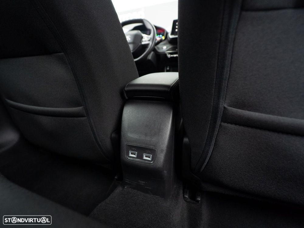 Peugeot e-208 50 kWh Active Pack - 38