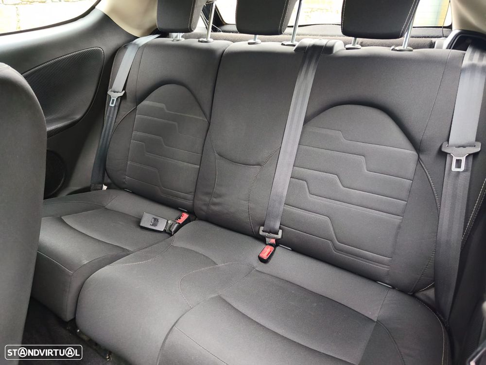 Alfa Romeo MiTo 1.3 JTDM Distinctive - 5