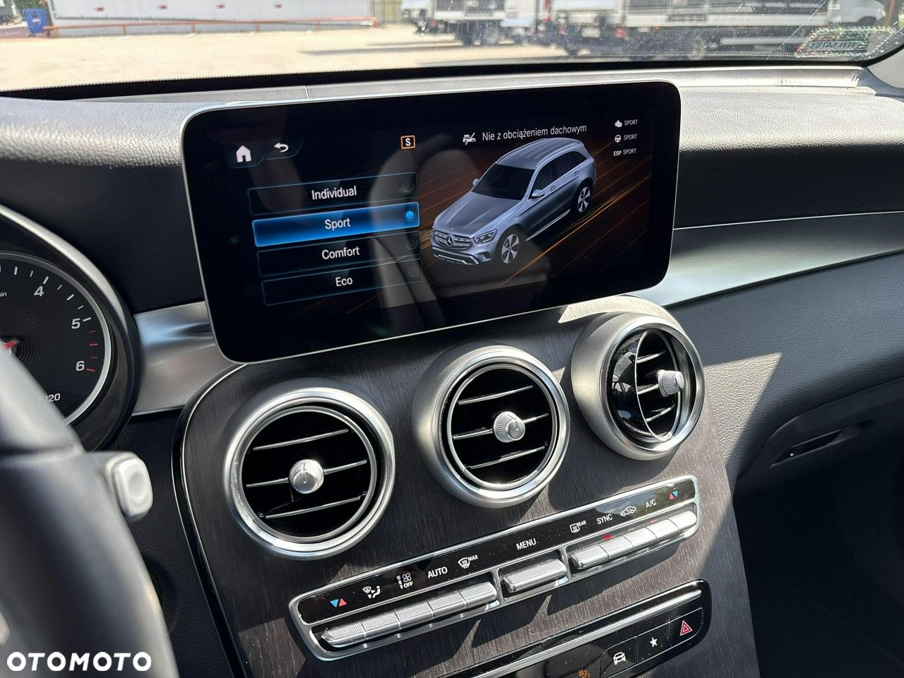 Mercedes-Benz GLC 200 d 4-Matic - 26
