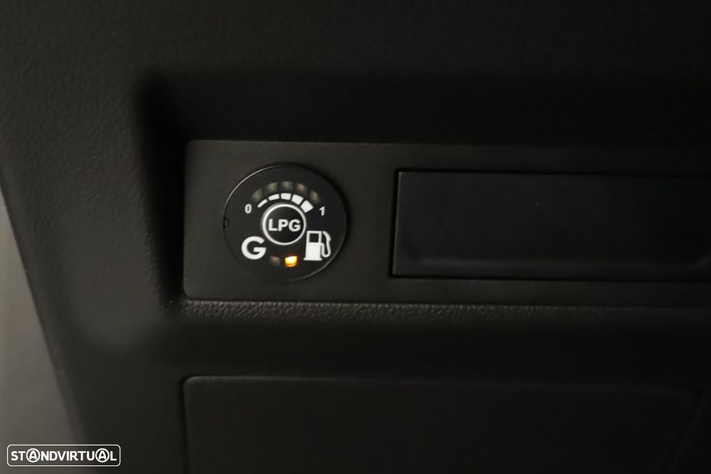 Renault Captur 1.0 TCe Techno Bi-Fuel - 21