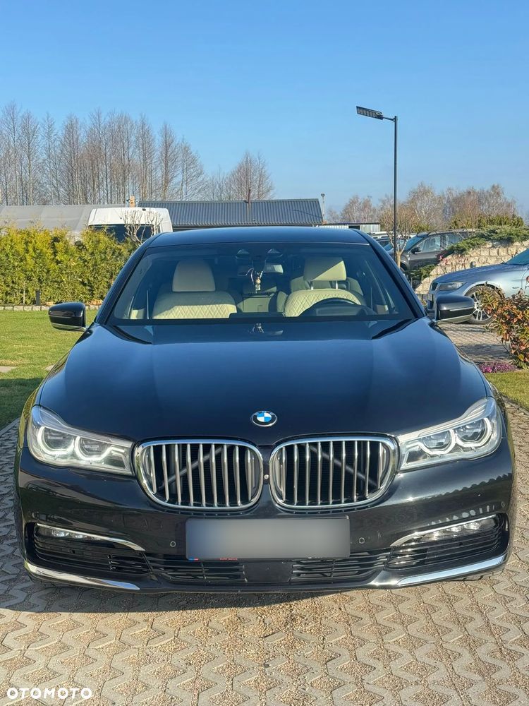 BMW Seria 7 730d xDrive - 17