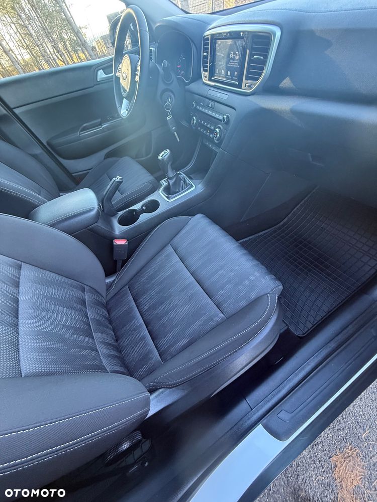 Kia Sportage 1.6 GDI L 2WD - 28