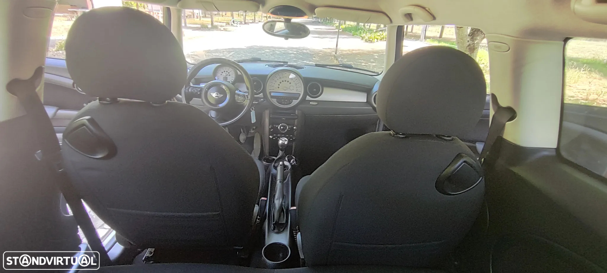 MINI 3 Portas One 1.6 - 21