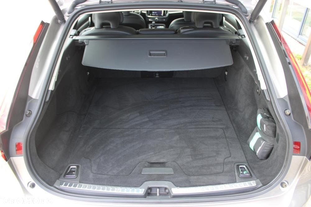 Volvo V90 - 14