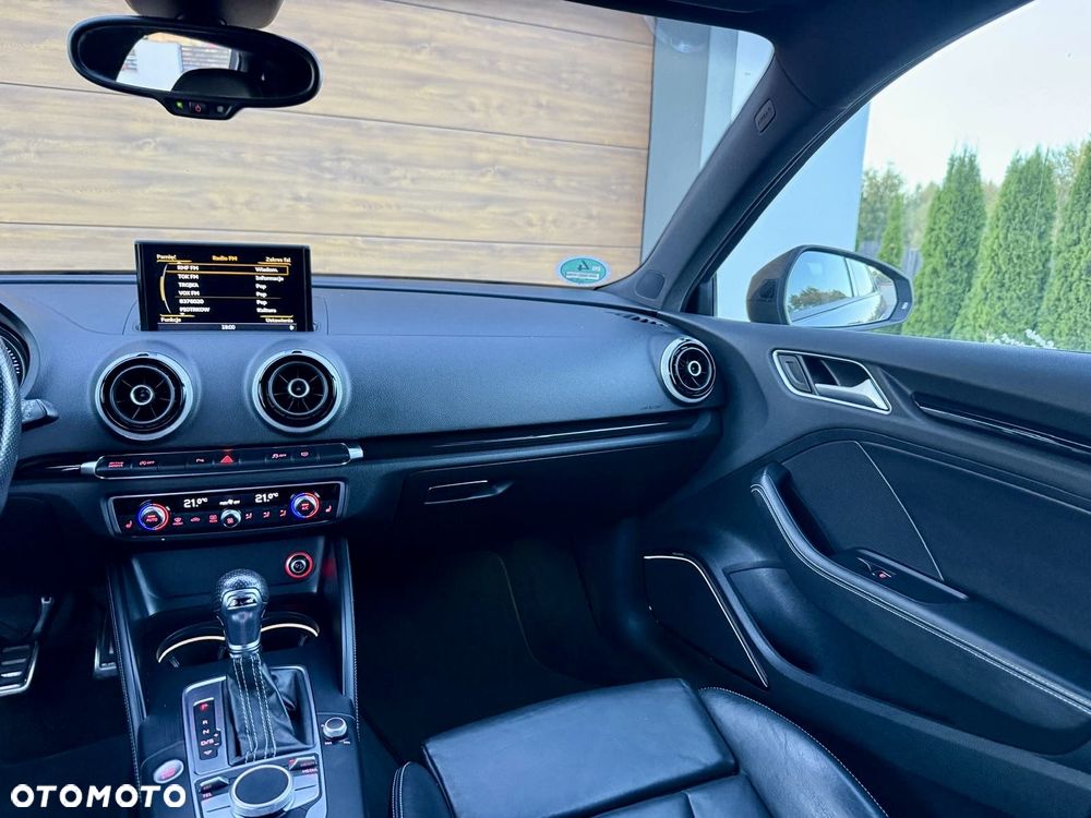 Audi A3 Sportback 1.8 TFSI S tronic S line Sportpaket - 22
