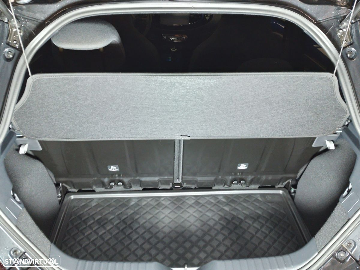 Toyota Aygo X 1.0 Envy - 10