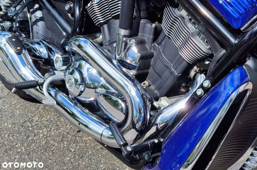 Harley-Davidson Softail V-Rod - 21