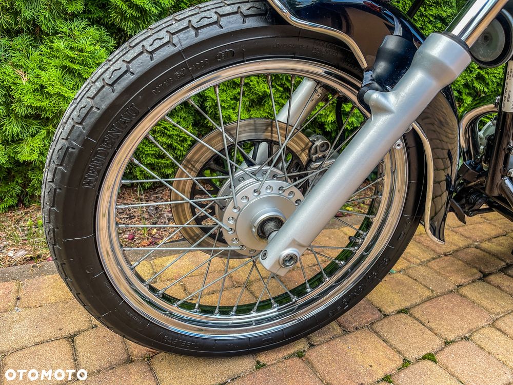 Suzuki Intruder - 18