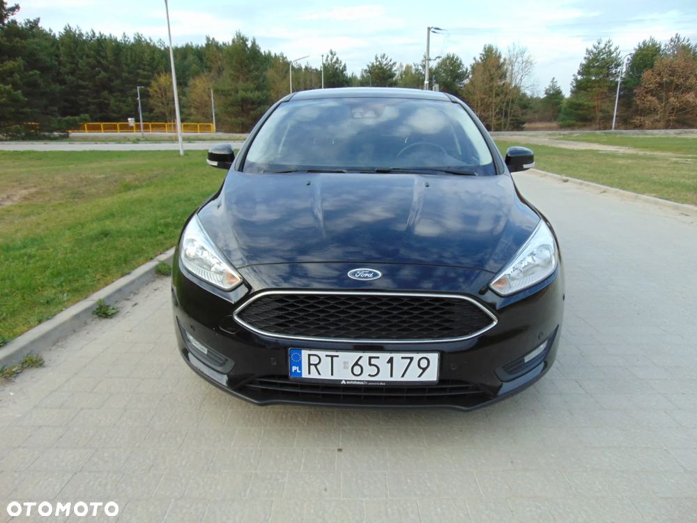 Ford Focus - 24