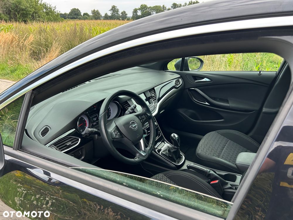 Opel Astra 1.4 Turbo Innovation - 12