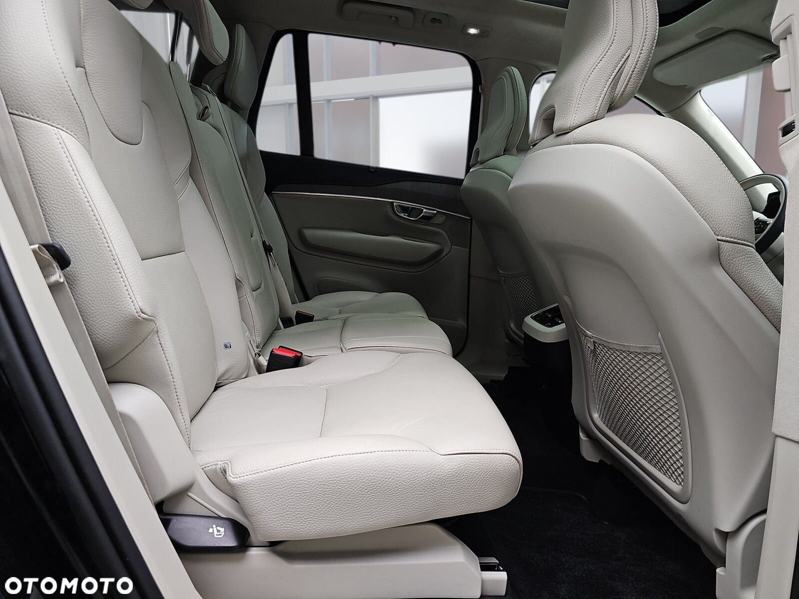 Volvo XC 90 B5 D AWD Ultimate Bright 7os - 16