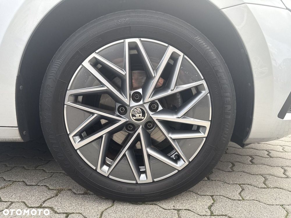 Skoda Octavia 2.0 TDI Ambition DSG - 40
