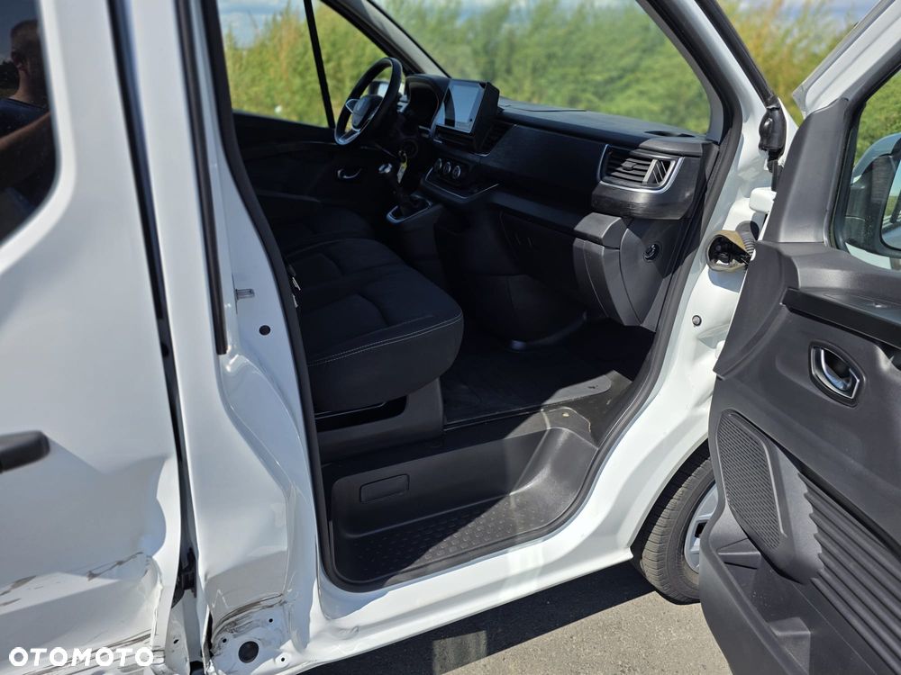 Renault Trafic 2.0 dCi Escapade - 19