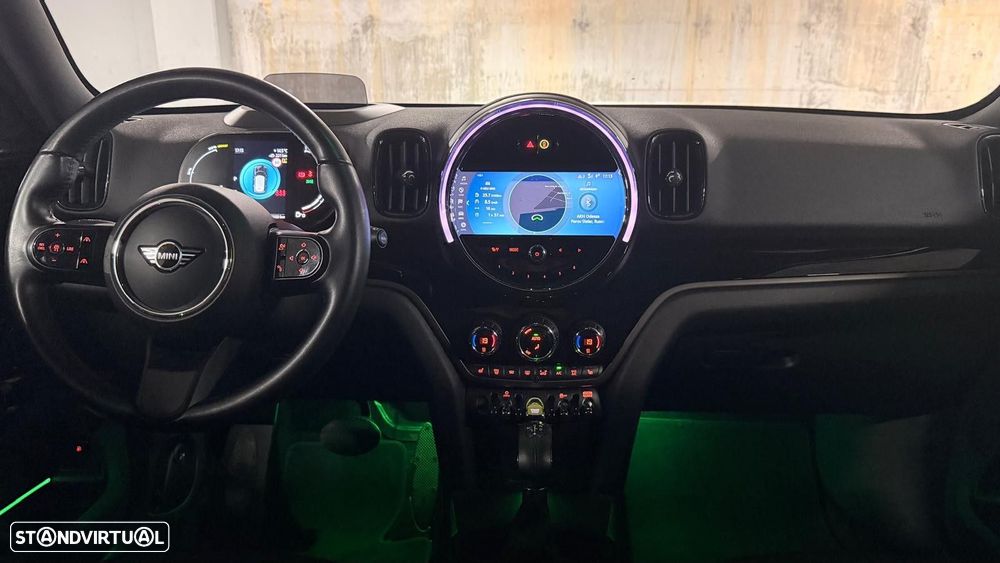 MINI Countryman Cooper SE ALL4 Auto - 27
