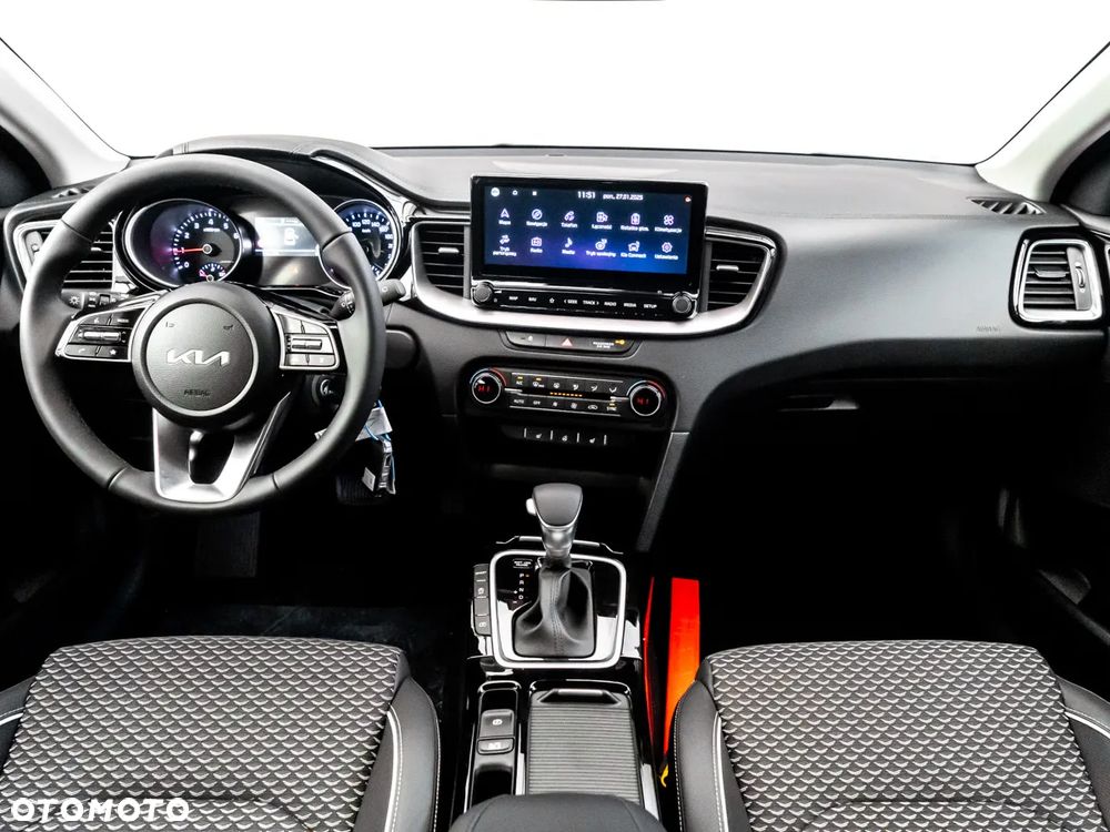 Kia XCeed 1.5 T-GDI L DCT - 30